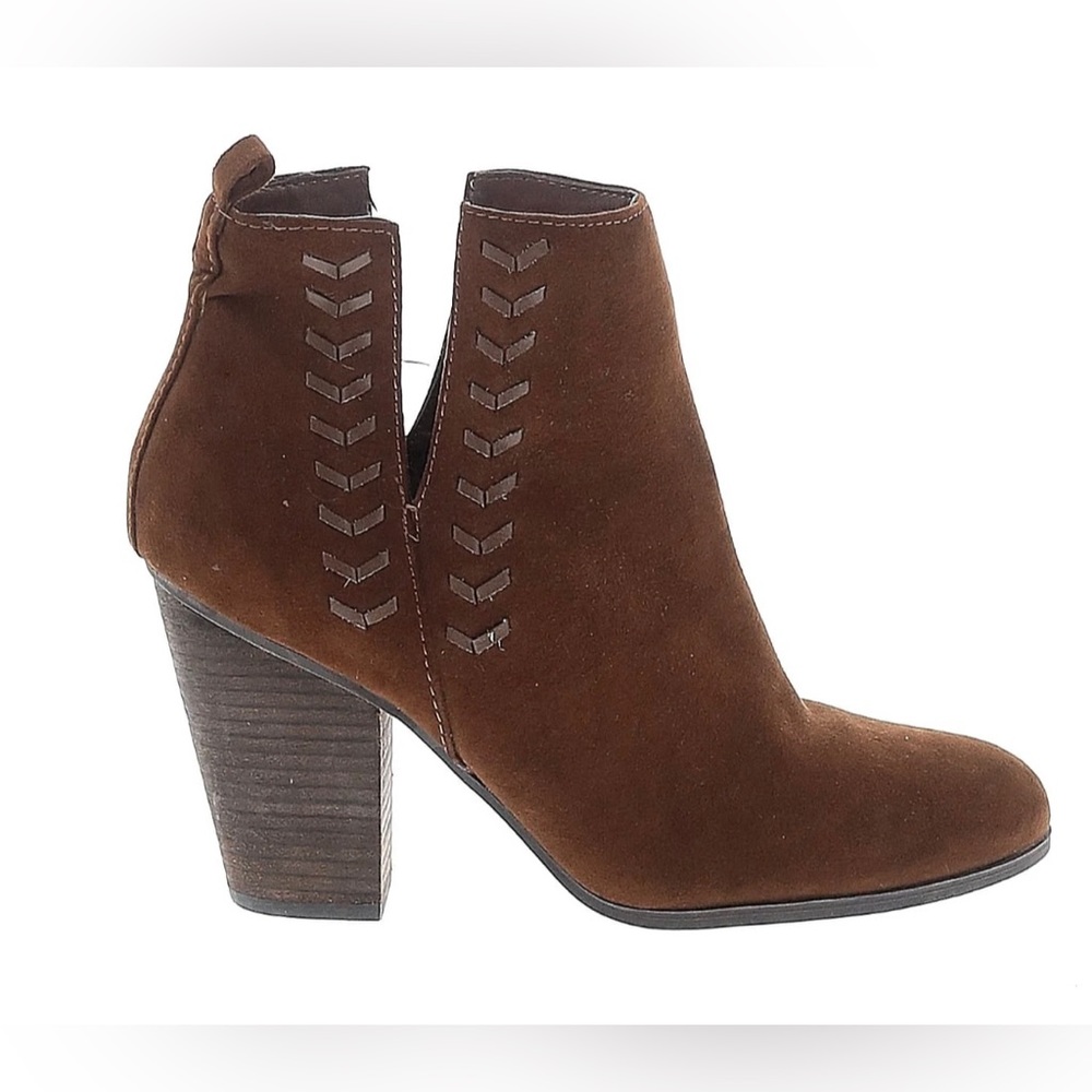 Carlos ankle bootie with side slit